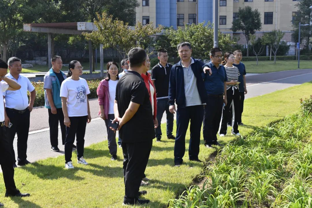 寿光园林建设集团：开展绿化综合整治 扮靓城市迎国庆