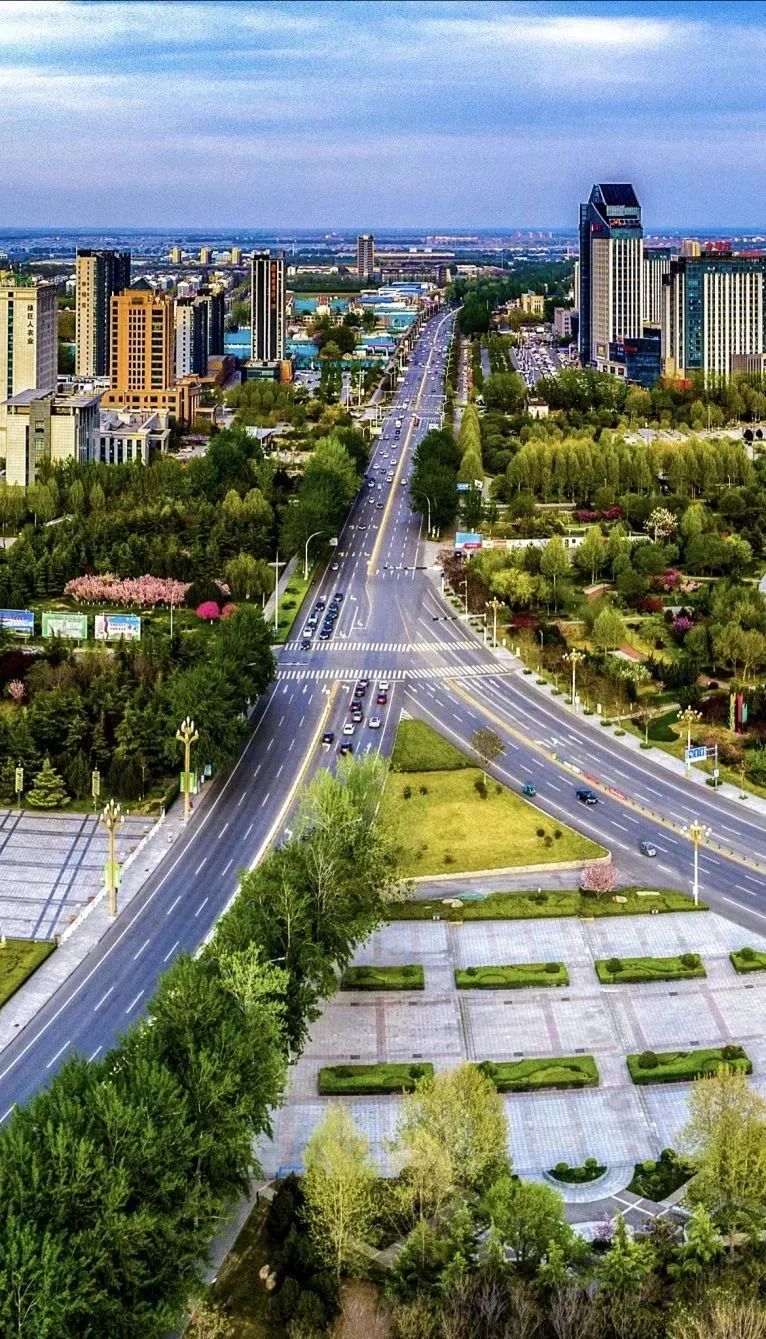 寿光园林建设集团：加强绿地精细化养管 保障节假日游玩环境